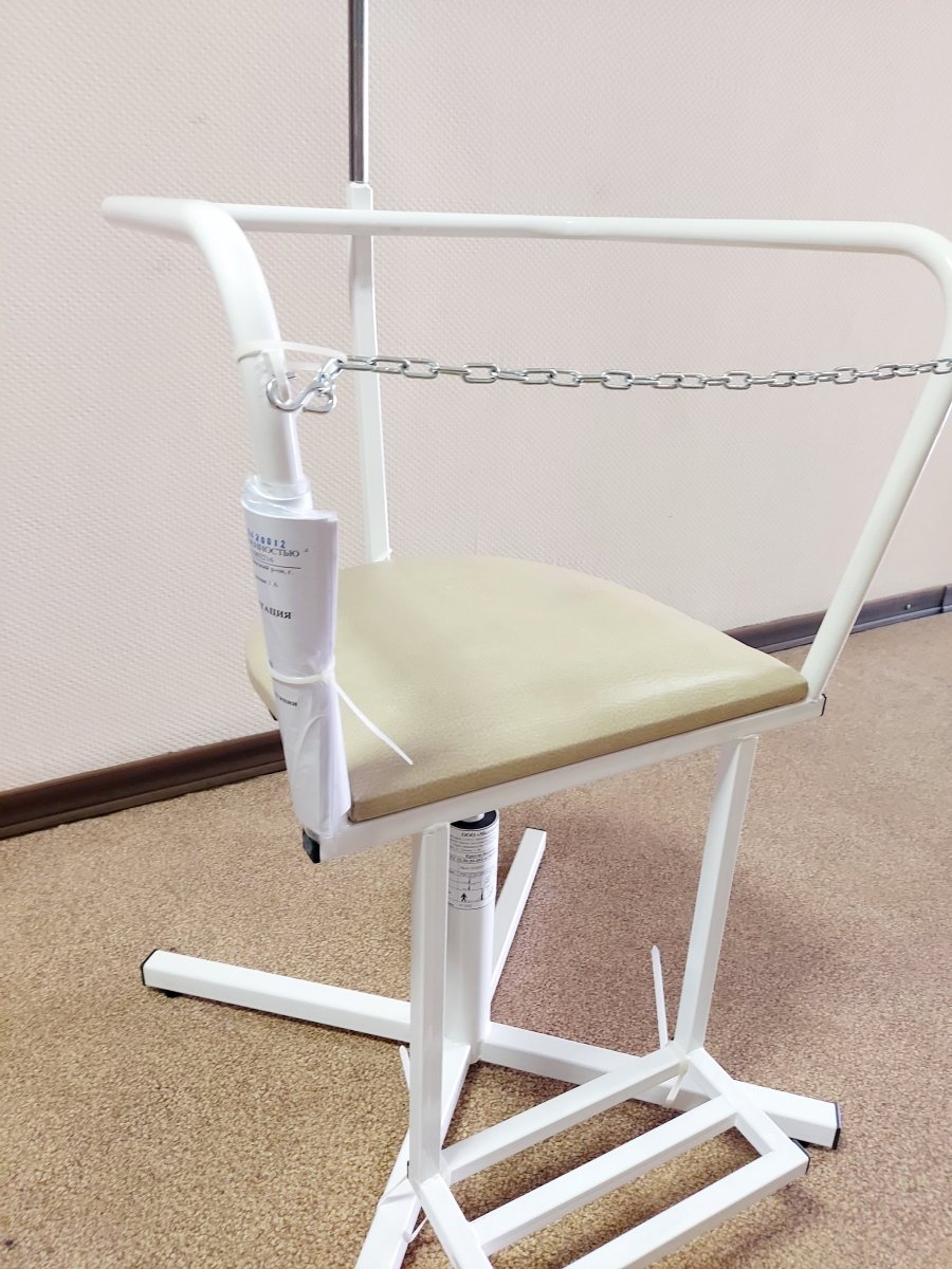 Купить вращающееся медицинское кресло Барани для исследованиявестибулярного аппарата, низкие цены
